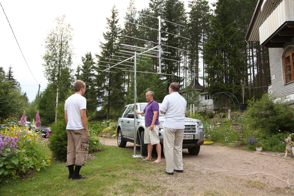 Antenninkääntökomiteassa JMN, JY ja KSK