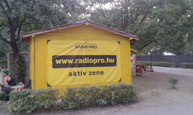 Bonus: Hungarian webradio Radio Pro had huge advertisement in Sziget festival. 